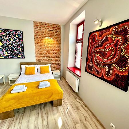 Red&Yellow Apartments Centrum Olsztyn  Exterior photo