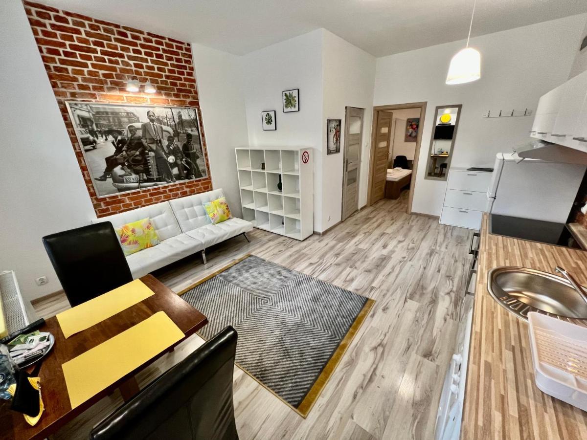 Red&Yellow Apartments Centrum Olsztyn  Exterior photo