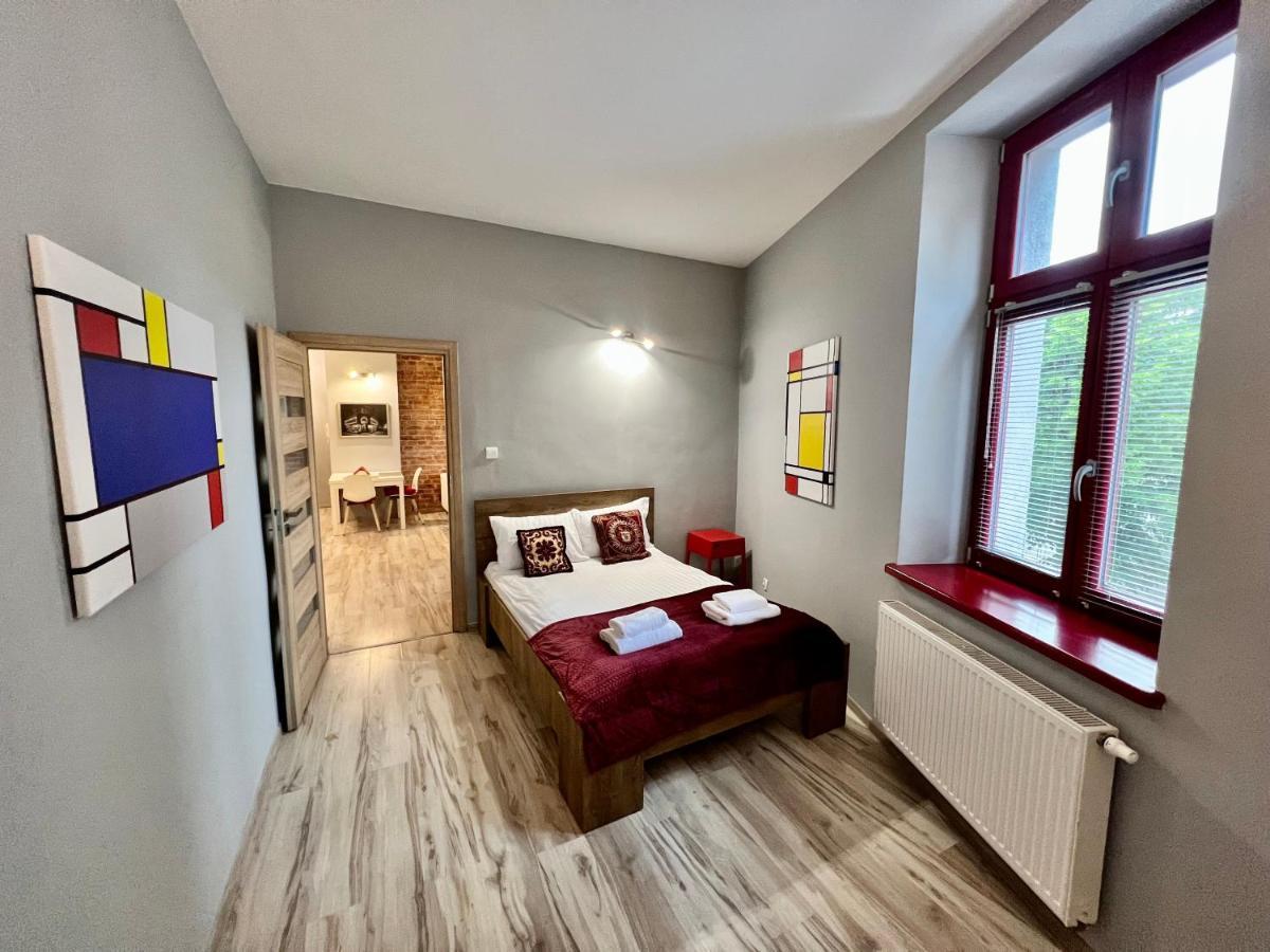 Red&Yellow Apartments Centrum Olsztyn  Exterior photo