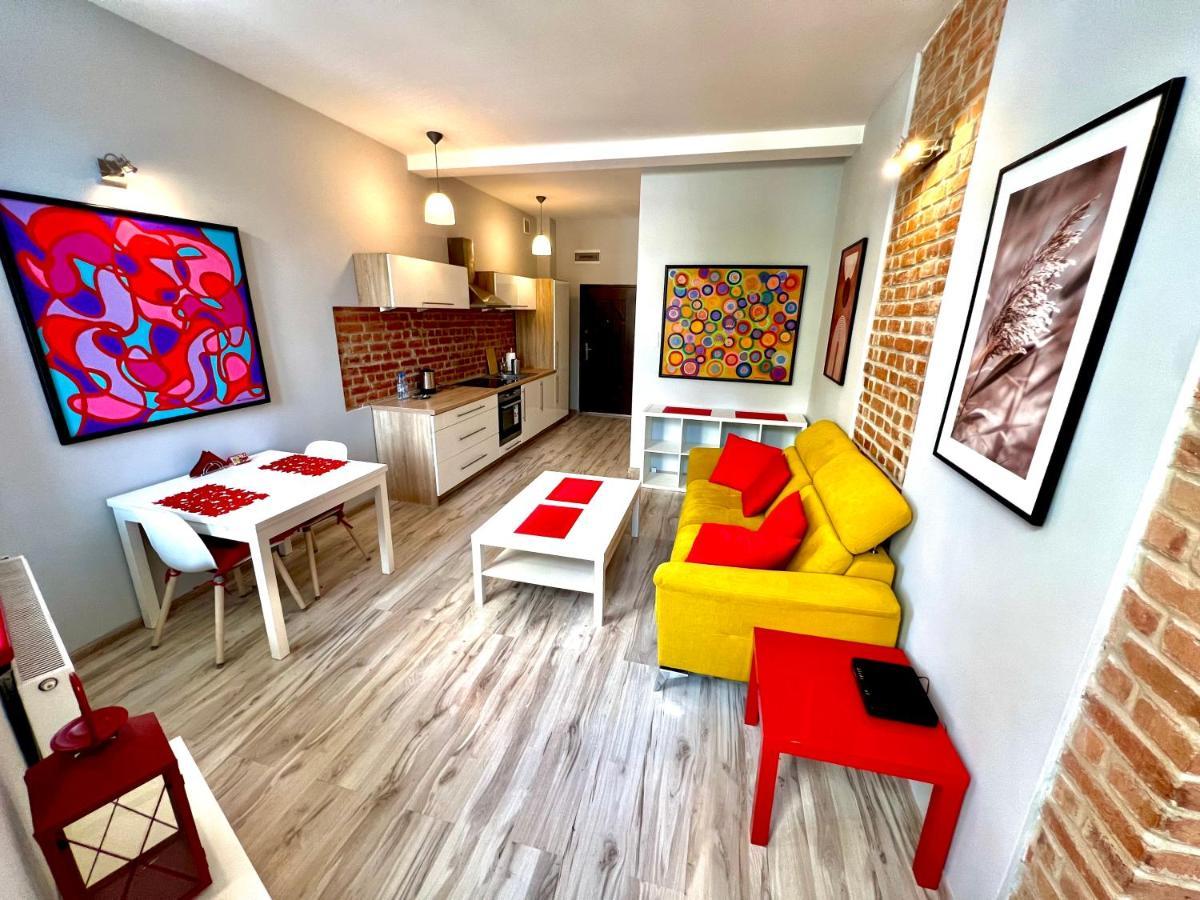 Red&Yellow Apartments Centrum Olsztyn  Exterior photo